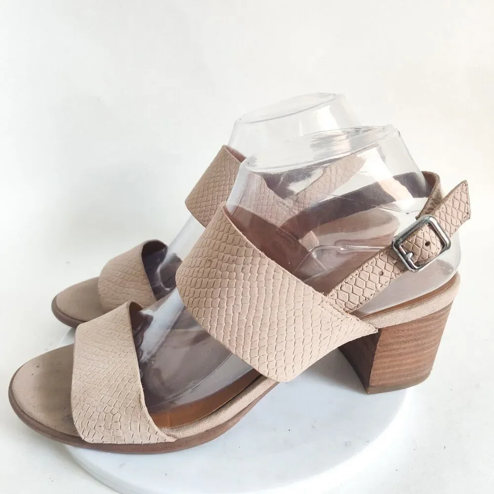 Franco Sarto Amal Neutral Leather 2.5